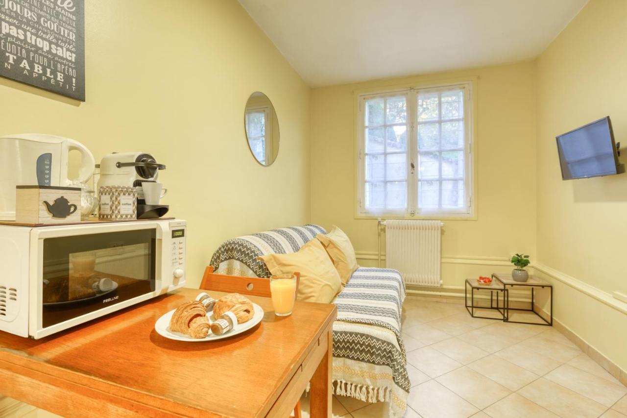 Studio "L'Ermitage" Proche Chateau Apartment แวร์ซาย ภายนอก รูปภาพ