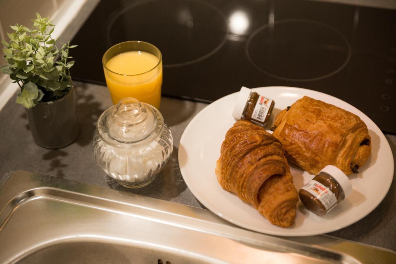 Studio "L'Ermitage" Proche Chateau Apartment แวร์ซาย ภายนอก รูปภาพ